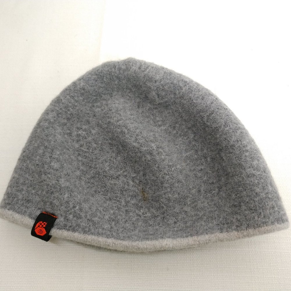 Mountain Hardwear Wool Gray Reversible Beanie Warm Small / Medium Stretch